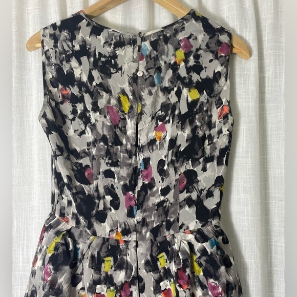 100% silk BCBG Watercolor Print Dress size 4 - Picture 5 of 7